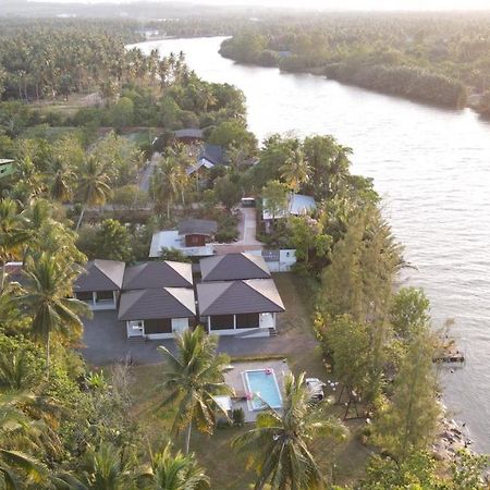 Suan Son Villa Koh Sa Nher สวนสนธิ์วิลล่า เกาะเสนอ Sha Surat Thani Dış mekan fotoğraf